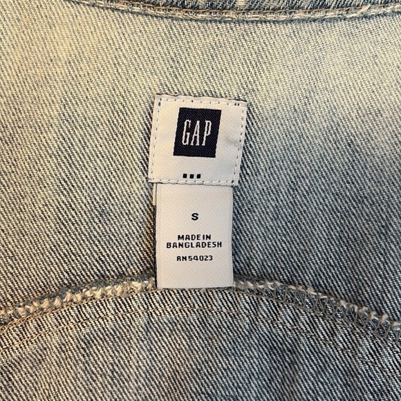GAP Blue Jean Jacket Classic Design Size S - Picture 4 of 4